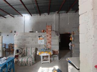 Maison  Calle zamora 17. Casa cueva y nave