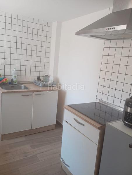 Foto 04fee3de-1493-48cd-8c87-3be3af36903e. Alquiler apartamento en calle zamora 15 piso zaidin por habitaciones en Granada