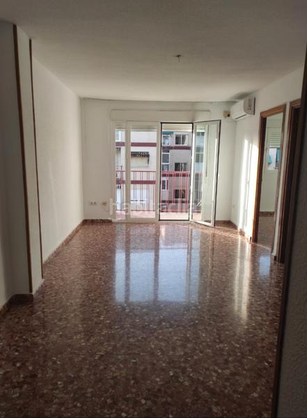 Foto 0fc0b199-a300-44c6-bc75-3afcab090f90. Location appartement dans colonia de Cervantes 2b dans Granada