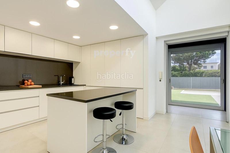 Foto 57ade899-4908-4487-bfb4-b6f91b0e4683. Xalet amb calefacció aparcament piscina a Cambrils mediterrani Cambrils