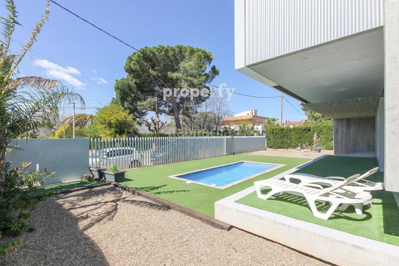 Foto f56e9a31-699a-47be-8275-278da1259c9b. Xalet amb calefacció aparcament piscina a Cambrils mediterrani Cambrils