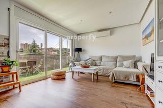 Etagenwohnung in Tueda. Piso en sant feliu de guxols reformado de tres habitaciones con
