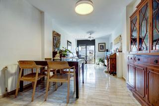 Pis a Población de Arroyo. Piso en tordera con balcón, 3 hab. y ascensor Pis a Población de Arroyo. Piso en tordera con balcón, 3 hab. y ascensor