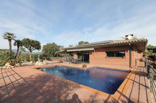 Xalet a Sant Julià de Ramis. Casa en sant julià de ramis zona golf