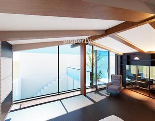 Casa a Sant Ramon - Maternitat. Casa con patio y altillo en les corts para reformar.