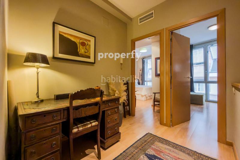 Foto 08e83e11-5811-47d1-a849-8d908c41dded. Duplex with heating in Putget - Farró Barcelona