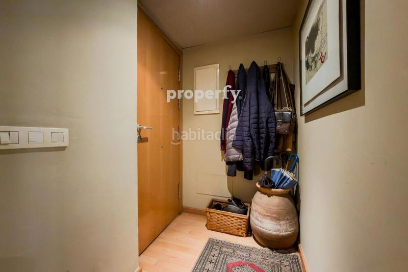 Foto 47e22b9c-8f81-4024-bd4c-220196e41a85. Duplex with heating in Putget - Farró Barcelona