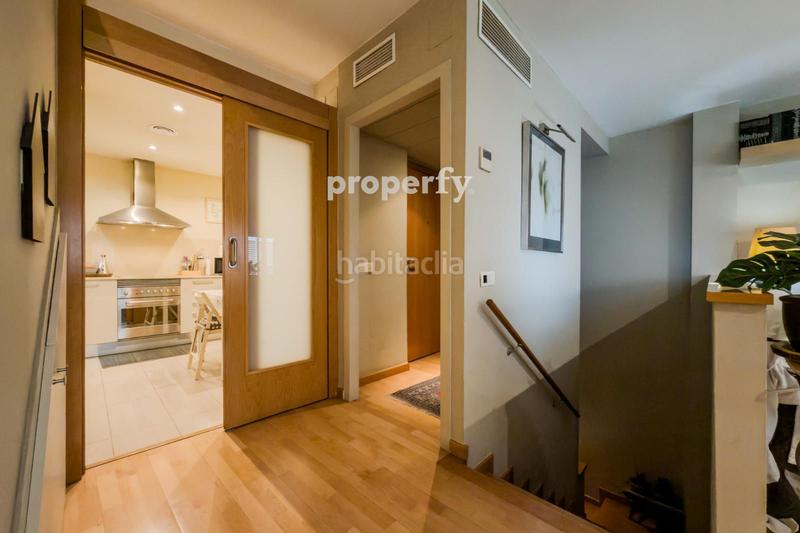 Foto 911847af-3579-4ab3-a505-2b35a2785dc8. Duplex with heating in Putget - Farró Barcelona