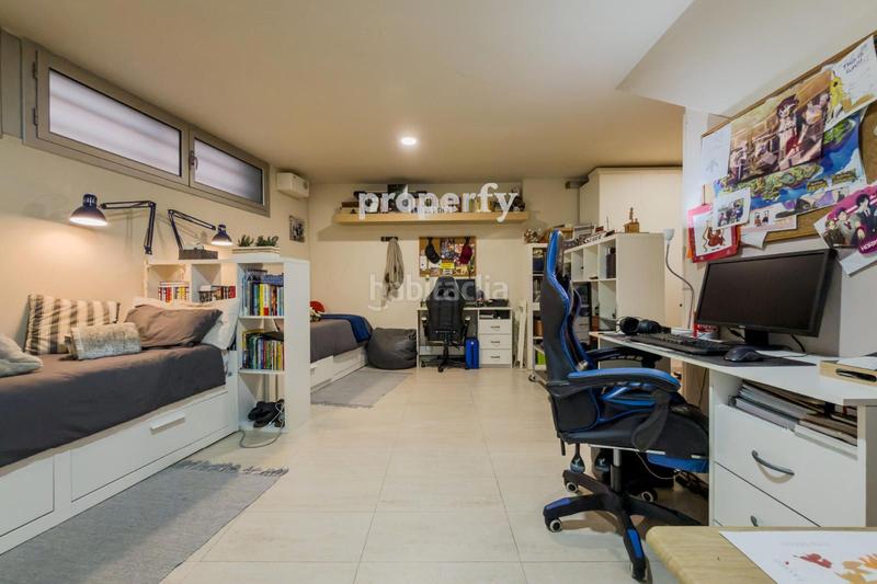 Foto d26e0f0d-0c21-472d-a5f9-57a5f2bd1fbb. Duplex with heating in Putget - Farró Barcelona