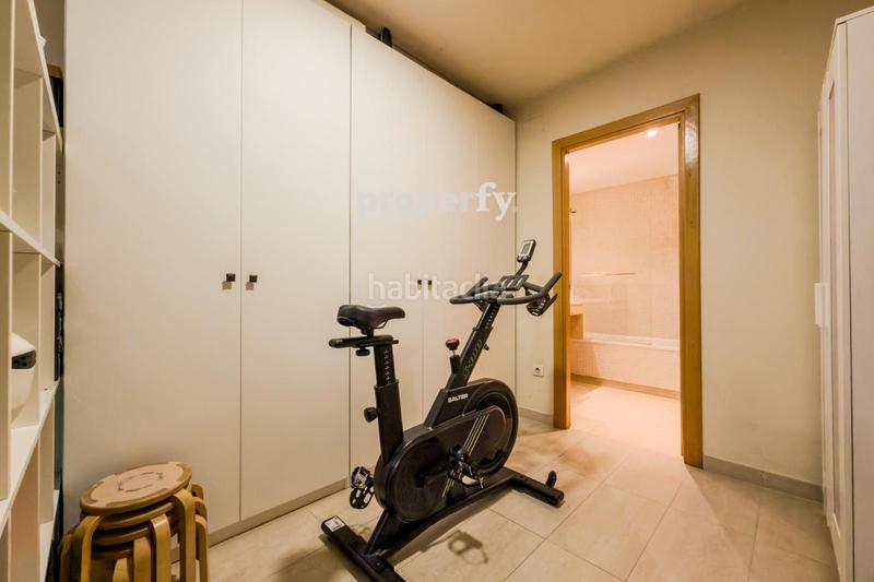 Foto f46e536a-79a1-4c3d-b15b-d17742e3ddb2. Duplex with heating in Putget - Farró Barcelona