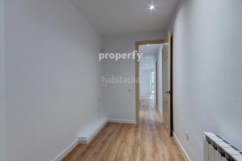 Foto 5db233db-90e6-4f1d-93a0-415f8dca7d32. Pis amb calefacció a La Devesa Girona