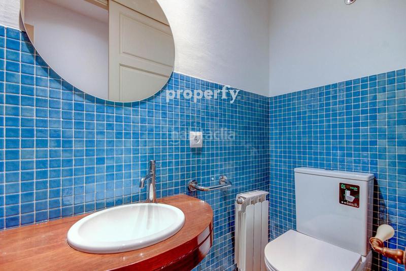 Foto 683b46af-5ead-4e93-ae2c-0977cfce3815. Pis amb calefacció a La Devesa Girona