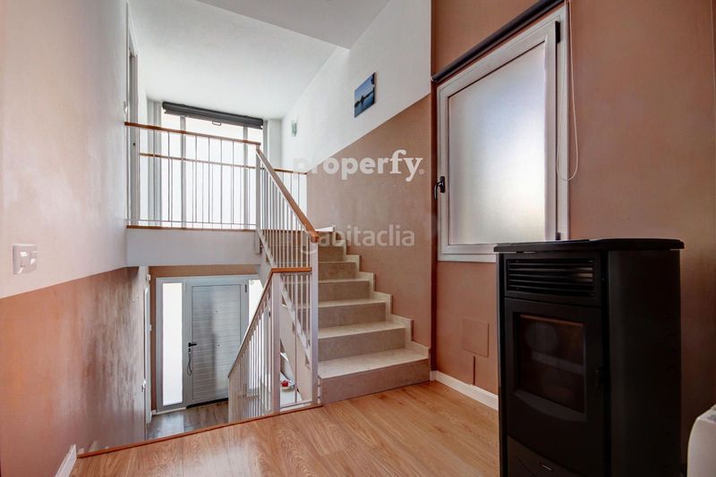 Foto 243ac631-9981-446e-9de6-18b8d6404a67. Casa adossada amb calefacció aparcament piscina a Roca del Vallès (La)