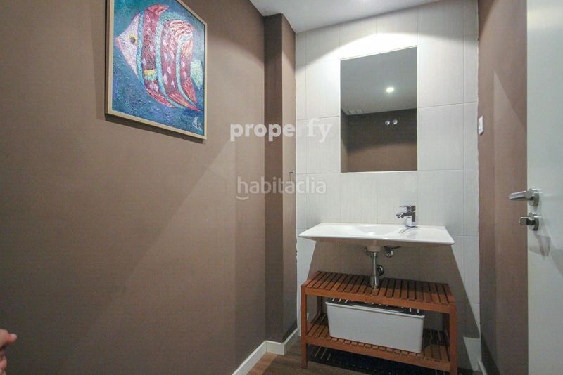 Foto 34751a1b-5e7d-4bbe-a7e1-9426db02e9f9. Casa adossada amb calefacció aparcament piscina a Roca del Vallès (La)