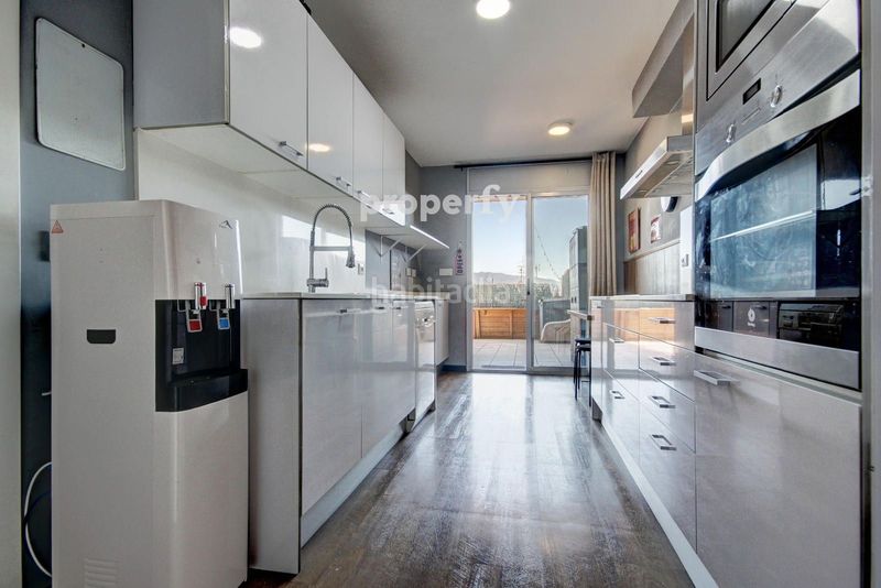 Foto a41e2b45-5958-4610-98d8-7af902719df3. Casa adossada amb calefacció aparcament piscina a Roca del Vallès (La)