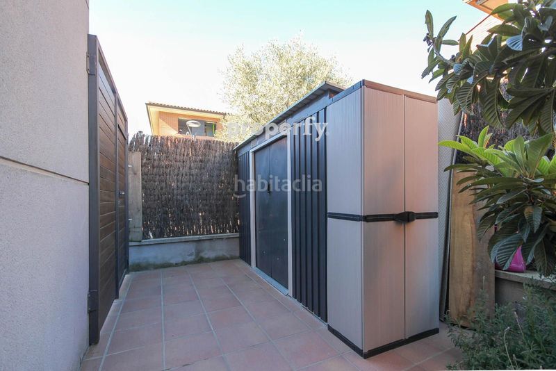 Foto cdabe3d5-8c57-49dd-86f1-ad71e44301f8. Casa adossada amb calefacció aparcament piscina a Roca del Vallès (La)