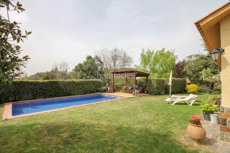 Foto 683e5590-e8cf-4a6f-907c-9edc8a4f27b2. Chalet  independiente con piscina y vistas en Viladrau