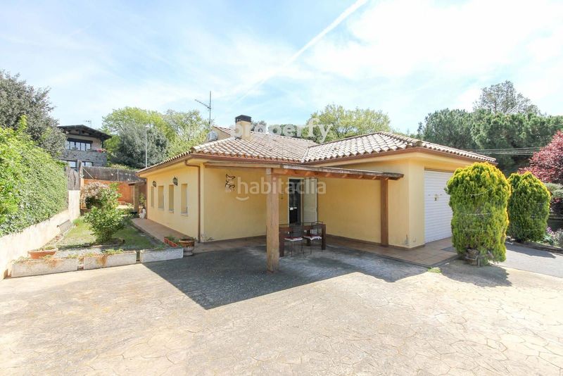 Foto 2da397df-ddb8-45ef-9b29-2094198de61a. Xalet amb calefacció aparcament piscina a Seva