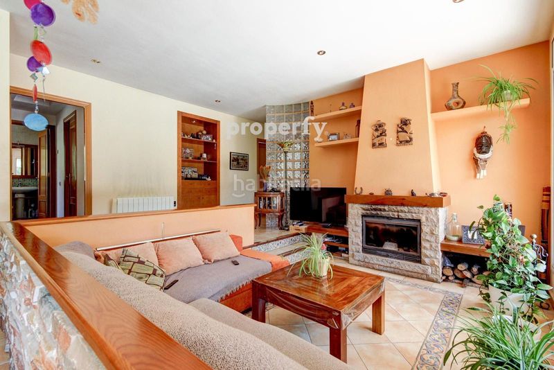 Foto 3f22c42f-3ccb-4836-8eae-048ab36aa042. Xalet amb calefacció aparcament piscina a Seva