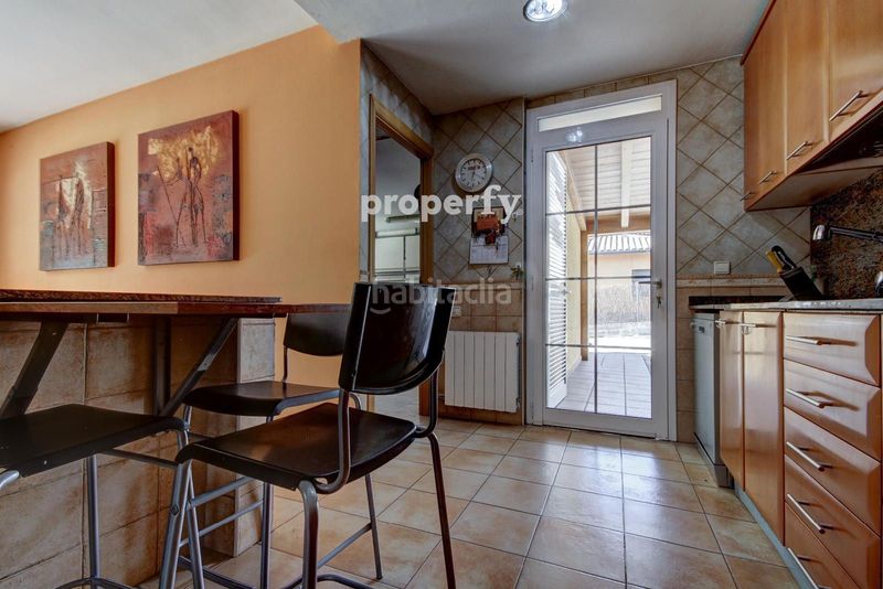 Foto 4e4ba866-3d71-46fd-acf1-551faf01e671. Xalet amb calefacció aparcament piscina a Seva