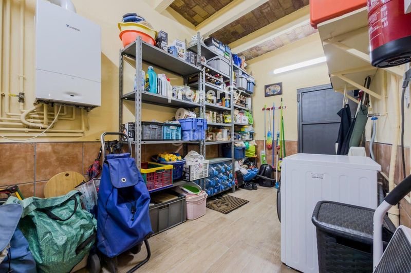 Foto 68efdb4c-8851-4a30-9dbd-52502735cef1. Xalet amb calefacció aparcament a Sant Joan-TV3 Sant Joan Despí