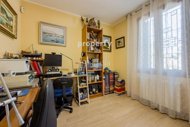 Foto c0a8e068-c05f-46ee-b9ab-9fa78e42c3f4. Xalet amb calefacció aparcament a Sant Joan-TV3 Sant Joan Despí