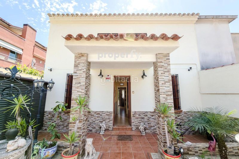 Foto c9d908df-b6d3-4be8-9a2c-07a90e25d6c2. Xalet amb calefacció aparcament a Sant Joan-TV3 Sant Joan Despí