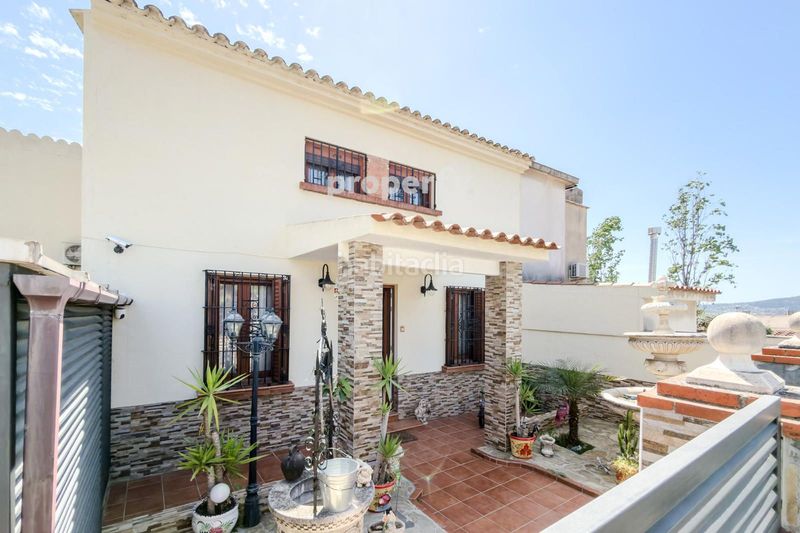 Foto f769738c-3019-44aa-8485-7f3fb21d9ee9. Xalet amb calefacció aparcament a Sant Joan-TV3 Sant Joan Despí