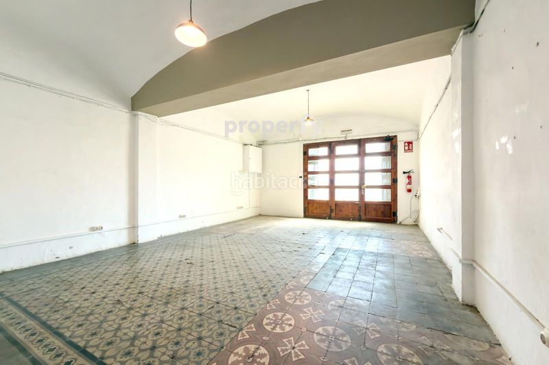 Foto faf2cd37-15d5-4776-92e3-54430fe9ceb8. Casa adossada a Centre Sabadell