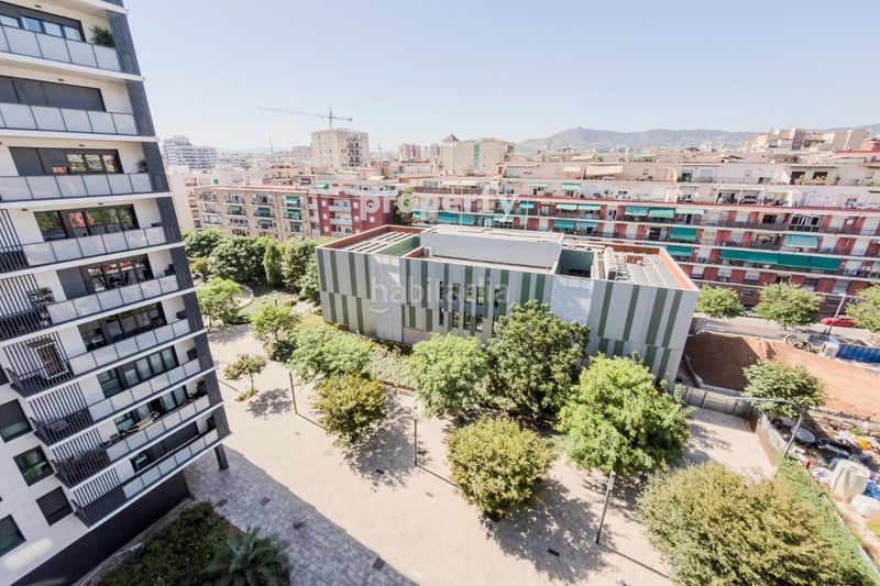 Foto 5f69d817-7d03-4490-b1c2-4ff4a0f4434b. Pis amb calefacció aparcament a La Bordeta Barcelona