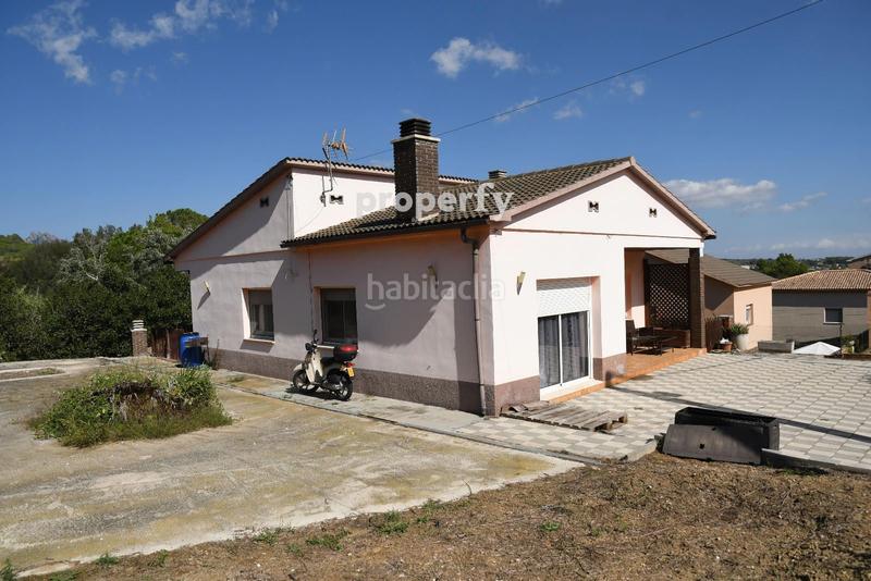 Foto 43d21326-1222-43b5-9e06-556db07e593c. Casa  independiente con piscina en Piera