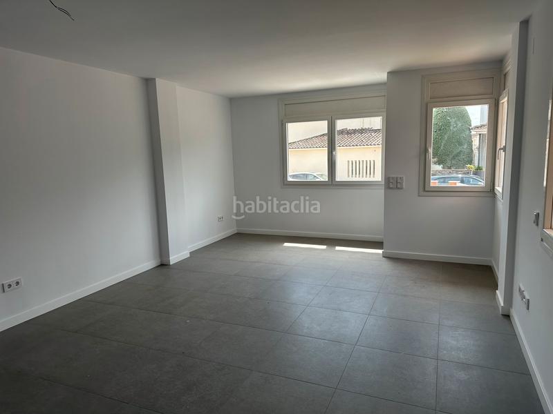 Foto 696481ba-6cd2-41f4-9f1d-e443dbdb5019. Casa pareada en carrer jacint verdaguer 20 cases en Porqueres