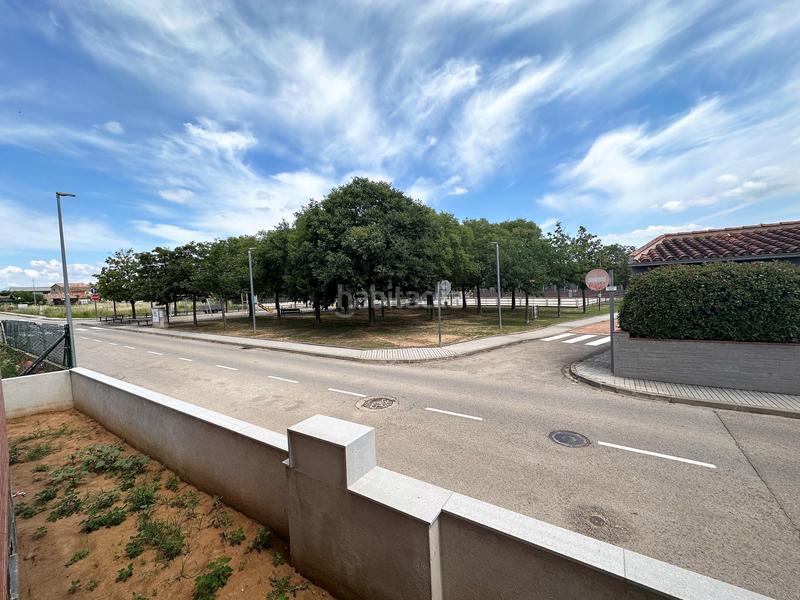 Foto c4761445-b9e2-4f00-8f16-7fe27ea2af25. Casa pareada en carrer jacint verdaguer 20 cases en Porqueres