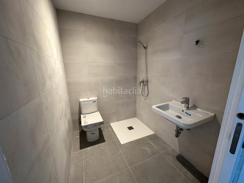 Foto cf901502-02c1-4530-9f71-95ff80e32e87. Casa pareada en carrer jacint verdaguer 20 cases en Porqueres