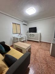 Miete Etagenwohnung in Calle jacinto higueras 1c. ?? alquiler de apartamento en jaén capital - calle jacinto higue