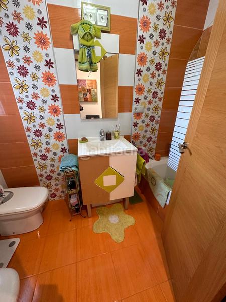 Foto 6bf013de-430a-461f-8dc4-3e4bc7bab404. Maison dans calle juanito el practicante 23 dans Ctra. Circunvalación - La Magdalena Jaén