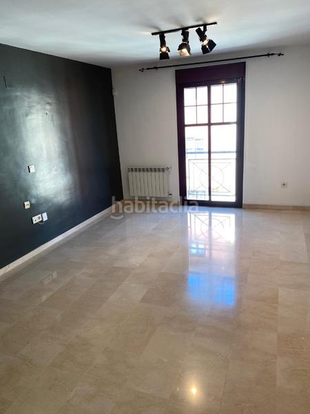 Foto ab3228ae-2c87-4a61-a30a-4cd67a1d3712. Piso ?? piso en venta – camino de las cruces esquina calle salobreja – capital en Jaén