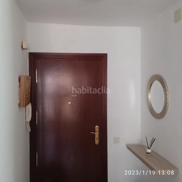 Foto 17f6af9b-0891-4593-a801-3159df80e459. Alquiler piso en calle santa maría del valle s/n se alquila piso reformado – junto a la universidad () en Jaén