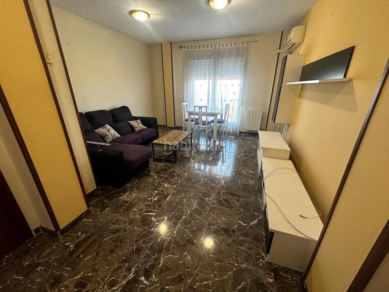 Foto 9bf01dc4-9037-4b7b-b59c-59829fa3a04f. Location appartement dans calle juanito valderrama 11 dans Jaén