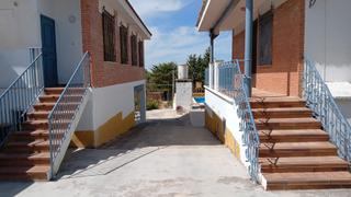 Chalet  Calle juan jose verdejo 6. ?? se venden 2 chalets en jamilena – oportunidad única