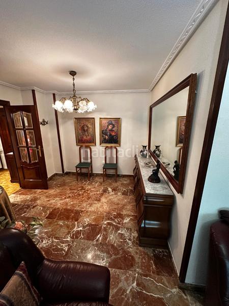 Foto 055e8168-b87a-42c3-8058-40ca45432864. Miete etagenwohnung in avenida de andalucía 42 in Jaén