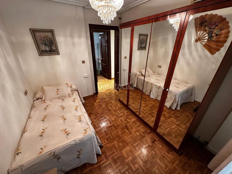 Foto 4db369d2-cd58-4db4-a6d8-4fedbb3093c1. Miete etagenwohnung in avenida de andalucía 42 in Jaén