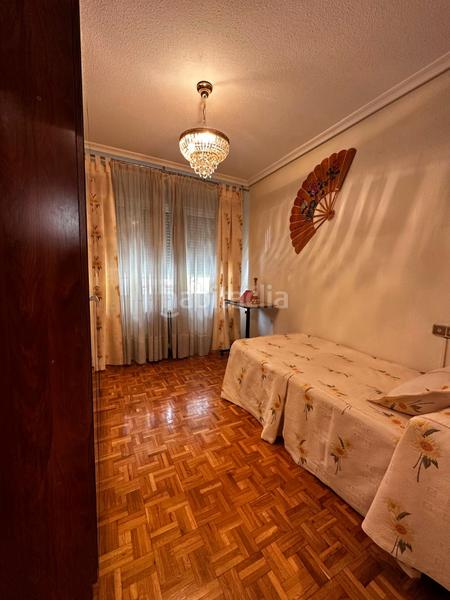 Foto 5739c633-f677-400e-9f2e-fa02fe8a0f34. Miete etagenwohnung in avenida de andalucía 42 in Jaén
