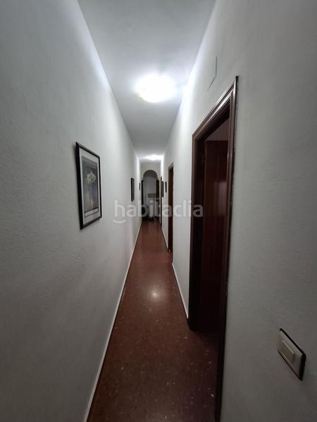 Foto d87fbbb8-a5f8-49d1-bb04-89011d4e6c9e. Flat in calle almendros aguilar 61 in Ctra. Circunvalación - La Magdalena Jaén