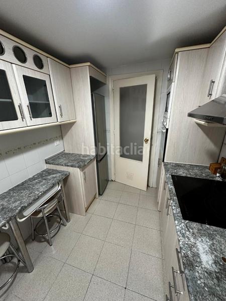 Foto a9d7ef1d-d18c-45a5-8ad7-776d4201a1ee. Miete appartement in calle fuente de la imora 5 in Jaén