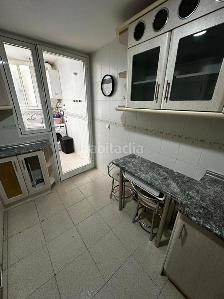 Foto e43f534e-aa78-4754-aa7e-925de28fcb3b. Miete appartement in calle fuente de la imora 5 in Jaén
