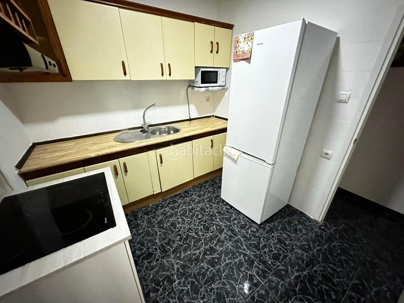 Foto 7f78c066-8077-4cd5-aa42-74080b69b606. Appartamento in Peñamefecit - Avda Barcelona Jaén