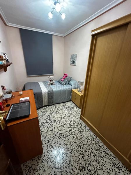 Foto 420fc1c1-f419-44e2-9d55-753a2f0e31e7. Flat in calle escorial 8c in Peñamefecit - Avda Barcelona Jaén