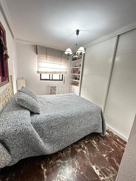 Foto 09990075-f0cc-4eb0-9907-aedf3fcd9915. Flat with parking in Hospital Jaén