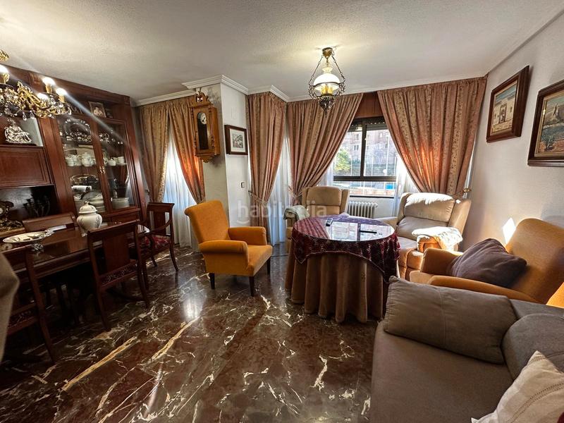 Foto b0eaf377-9f4a-4aed-bde3-c5dc4e0dd4a8. Flat with parking in Hospital Jaén